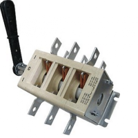 Рубильник ВР-32-39  В71250   630А перекидной